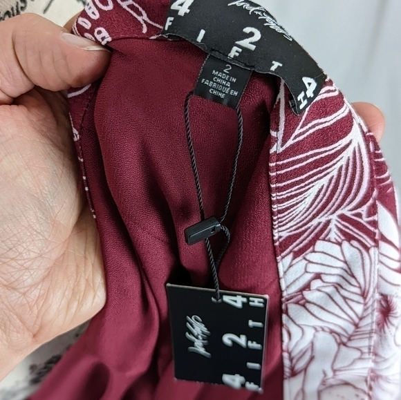 Lord & Taylor 424 Fifth Women's Red White Tropical Plants Size 2 Midi Skirt - Picture 9 of 10